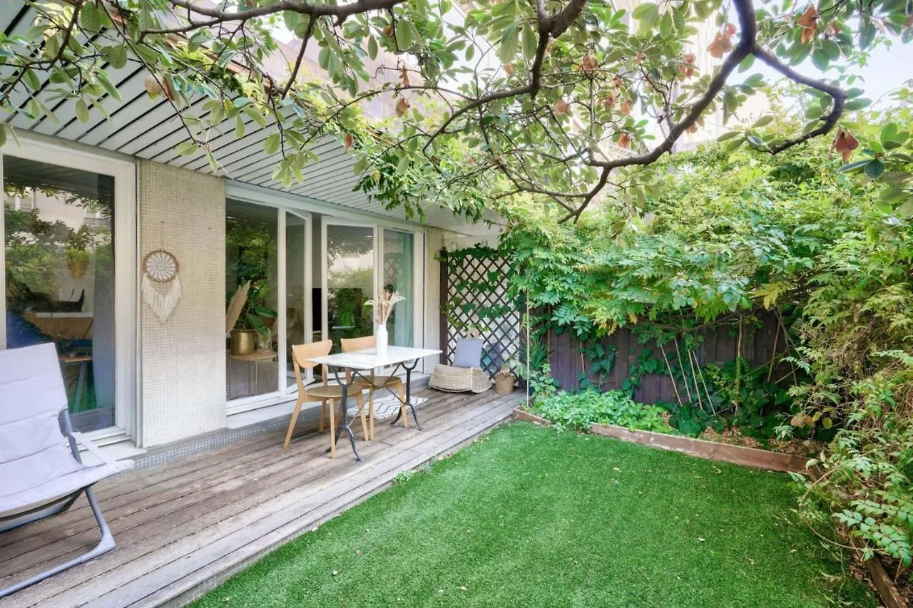 Cosy Apartment For 4 With Terrace Paris Frankrig